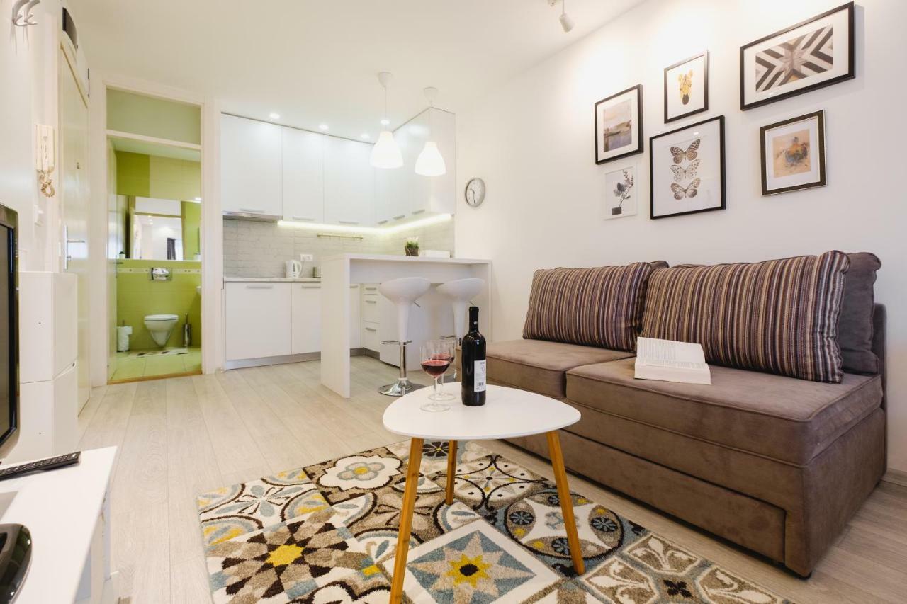 Apartment Hana Lux Belgrade Extérieur photo