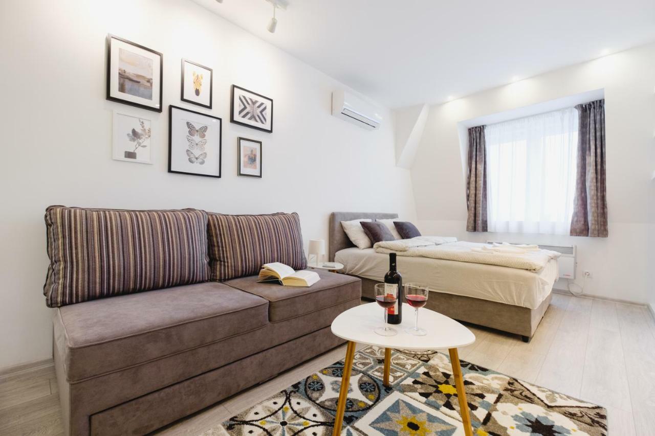 Apartment Hana Lux Belgrade Extérieur photo